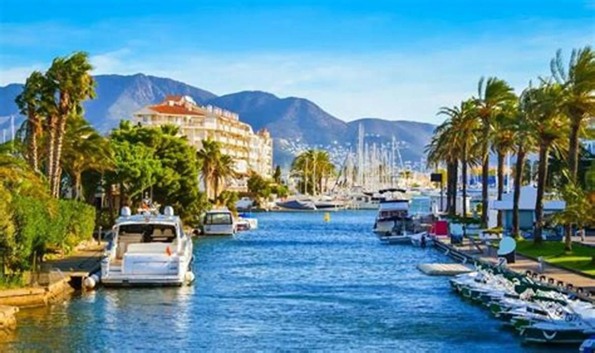 Silv13-Beach, Clima, Wifi, Nice Views Emporda Appartement Empuriabrava Buitenkant foto
