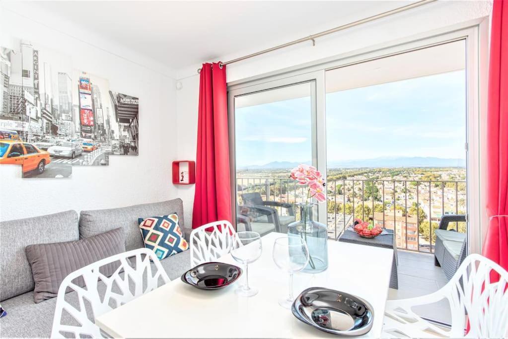 Silv13-Beach, Clima, Wifi, Nice Views Emporda Appartement Empuriabrava Buitenkant foto