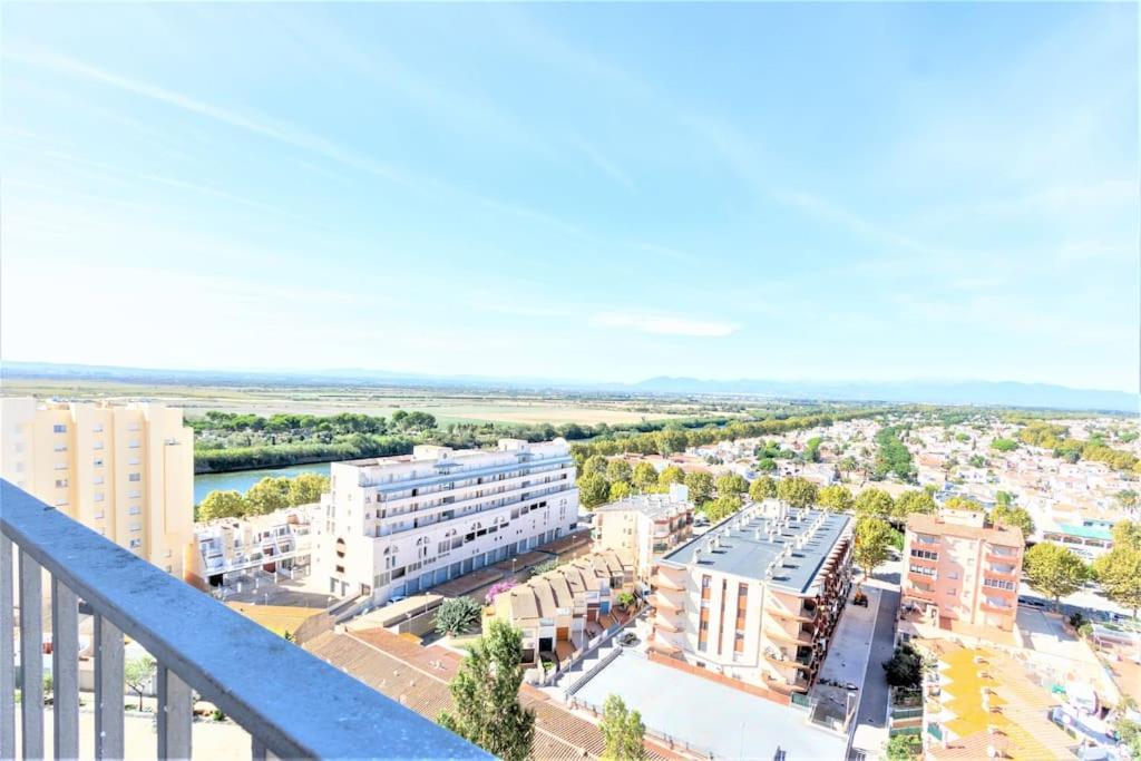 Silv13-Beach, Clima, Wifi, Nice Views Emporda Appartement Empuriabrava Buitenkant foto